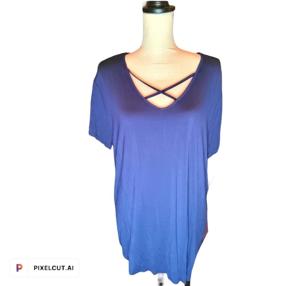 010 PLUS 2XL V NECK BLOUSE